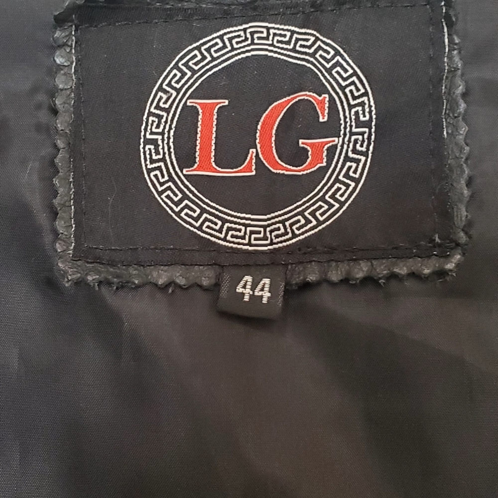 Leather Riding Vest - Picture 3 of 3